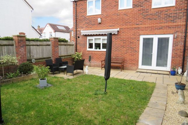 11, Batchelor Way, Salisbury photo 2