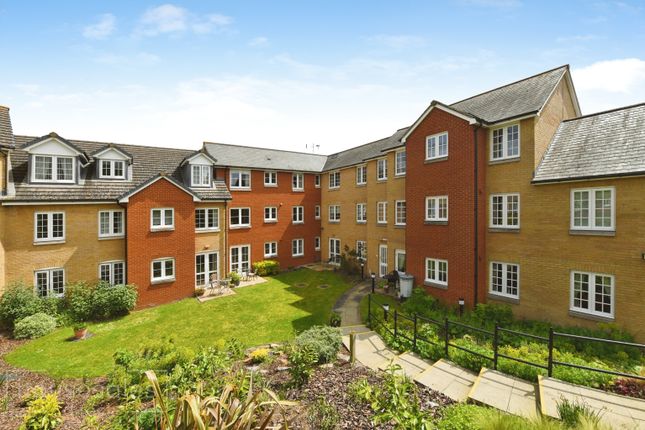 Flat 37, Cooper Court, Maldon photo 2