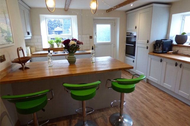 Kitchen Image 2