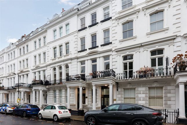 Westbourne Gardens, London photo 2