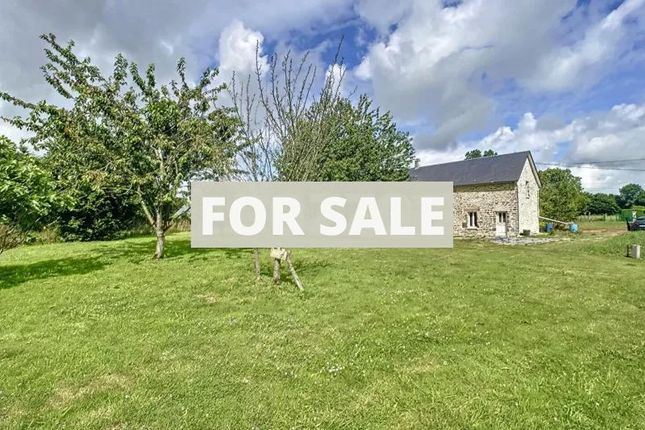 Detached house for sale in Montaigu-Les-Bois, Basse-Normandie, 50450, France