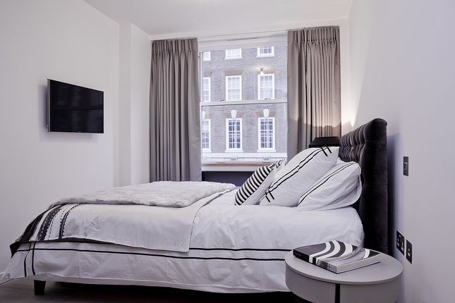 Flat to rent in Weymouth Street, Marylebone, London