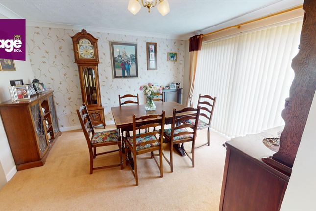 6, Greenway Close, Pontypool photo 4