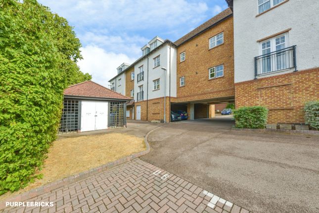 51, Bowyer Drive, Letchworth Garden City photo 4