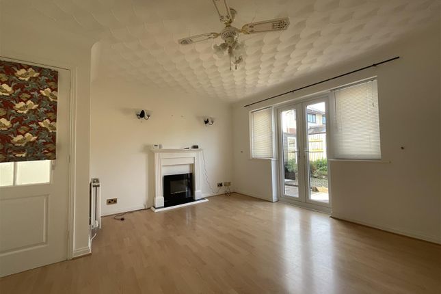 47, Parc Bryn Rhos, Ammanford photo 2