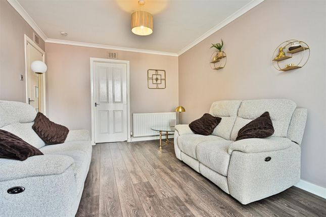 10, Duke Street, Motherwell photo 4