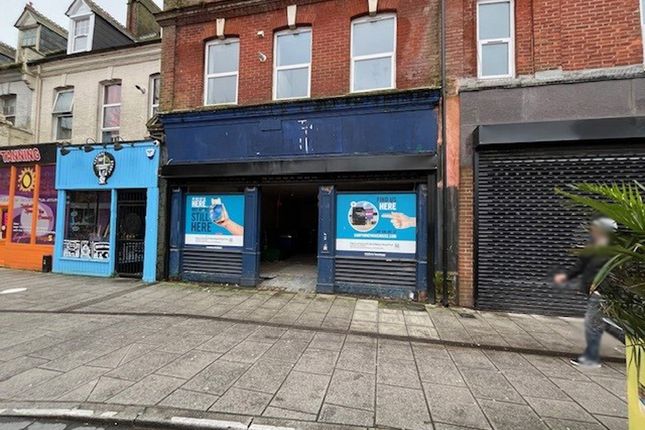 Retail premises to let in Christchurch Road, Bournemouth