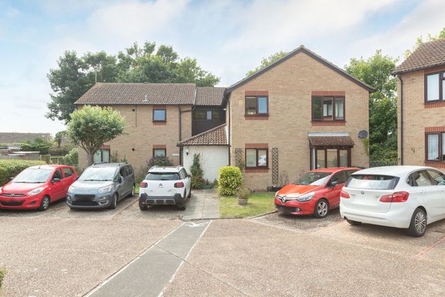 Thumbnail Flat for sale in Barrows Close, Birchington