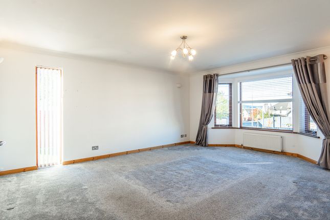 Meadowfield Avenue, Inverness photo 4