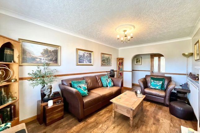 63 Huntley Lane, Stoke-On-Trent photo 2
