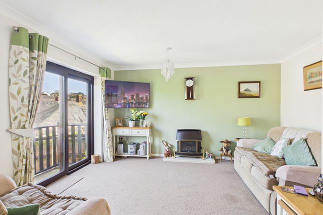 43, Town Farm, Redruth photo 4