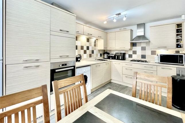 4, Kingfisher Mews, Wombwell photo 4