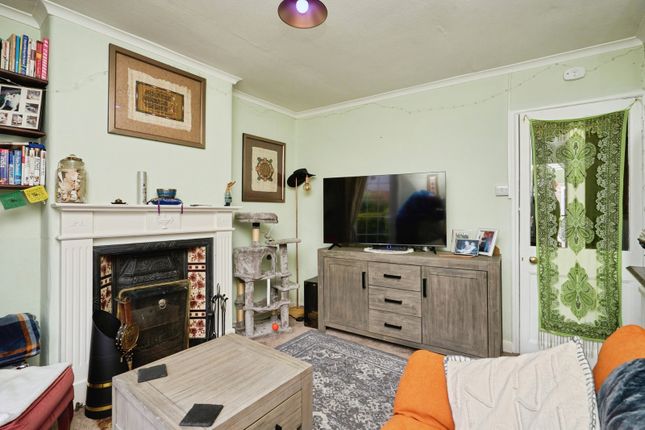 14, Bedworth Place, Isle of Wight photo 2