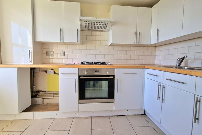 Flat 9 Westcliff Terrace Mansions, 23, Pegwell Road, Ramsgate photo 3