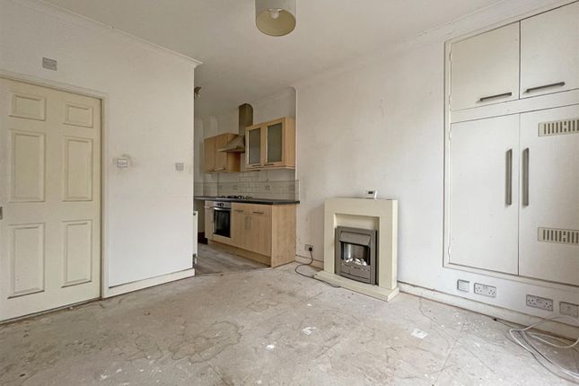 Flat 2, 41, Charlotte Street, Plymouth photo 4