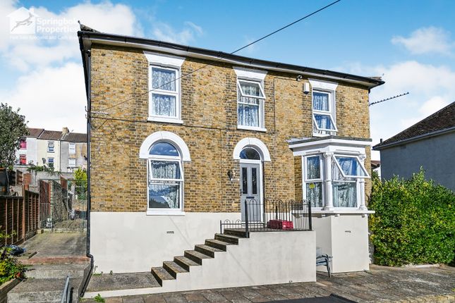 3-bed detached on 179, Constitution Road,, Chatham, £350,000