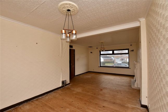 22, Shaftesbury Drive, Greater Manchester photo 4