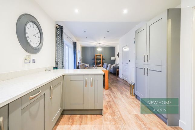 16, Nether View, Chesterfield photo 4