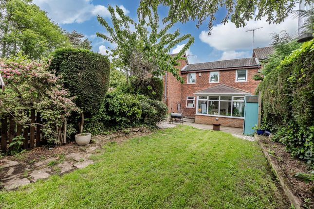 64, Stuart Court, Newcastle Upon Tyne photo 3