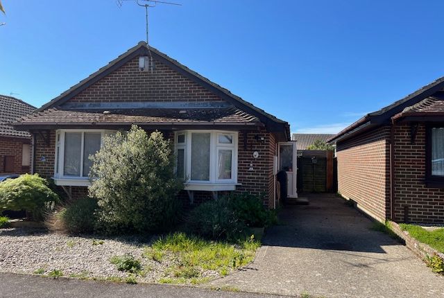 Bungalow for sale in Chayle Gardens, Selsey, Chichester