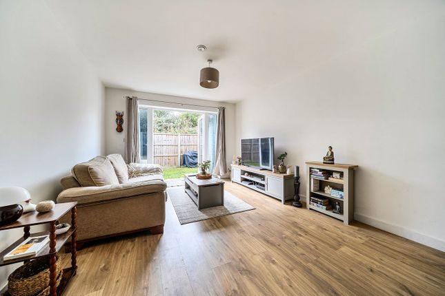 107, Hitchin Road, Arlesey photo 4