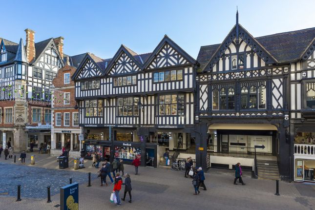 Retail premises to let in Eastgate Street & Eastgate Row, Chester