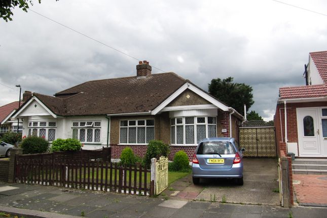 Image of 30 Dukes Avenue, Northolt, UB5 5DA
