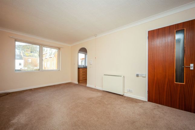 85, Homecourt House, Bartholomew Street West, Exeter photo 4