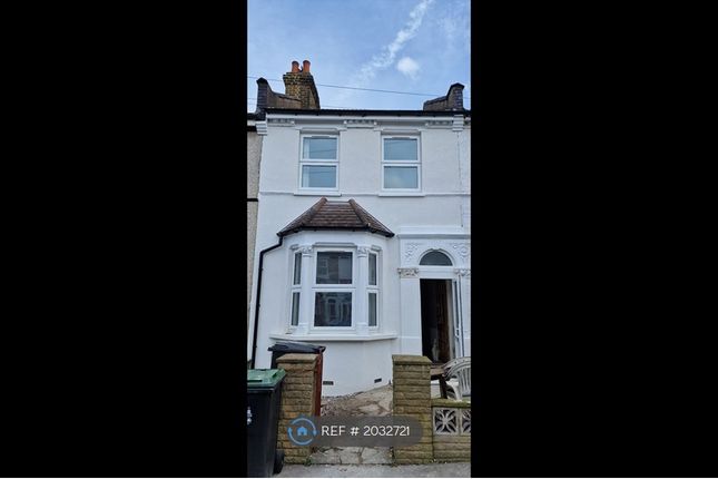 Thumbnail Terraced house to rent in Grasmere Road, London