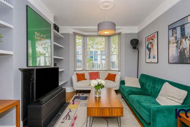 38, Bushberry Road, London photo 2