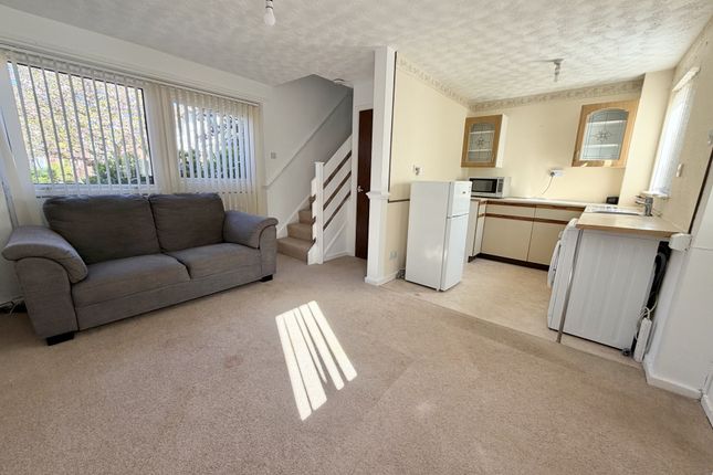 54, The Spinney, Cleveleys photo 2