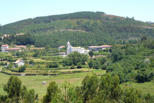 Farmhouse for sale in P674, House In Ruins And Land To Recover, Portugal