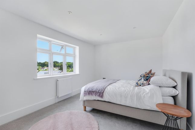 Bedroom 2_1.Jpeg