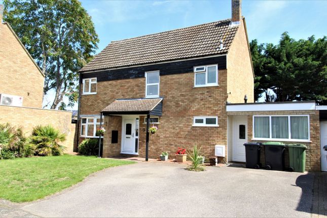 Thumbnail Detached house for sale in The Knolls, Beeston, Sandy