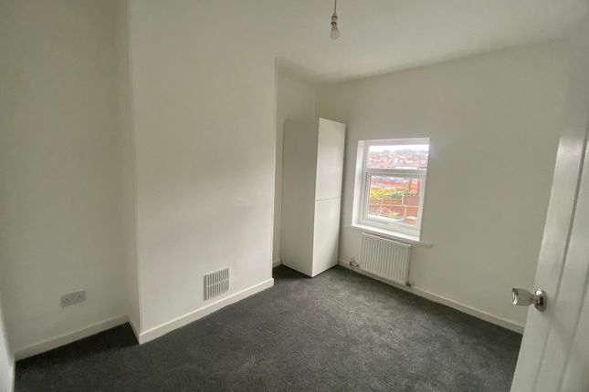 Terraced house to rent in Maybank Road, Tranmere, Birkenhead