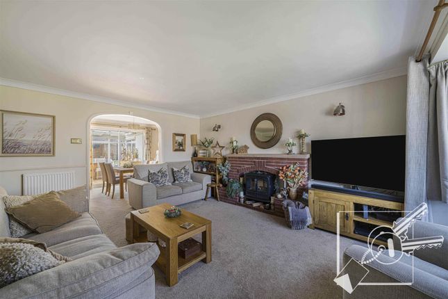 21, Millfield Drive, Gravesend photo 3