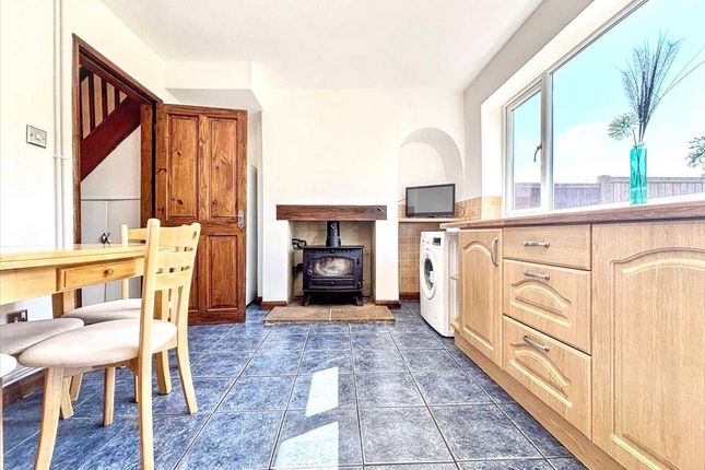 19, Acacia Avenue, Annesley photo 3