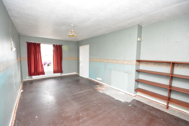 5 Osborne Drive, Alloa photo 2