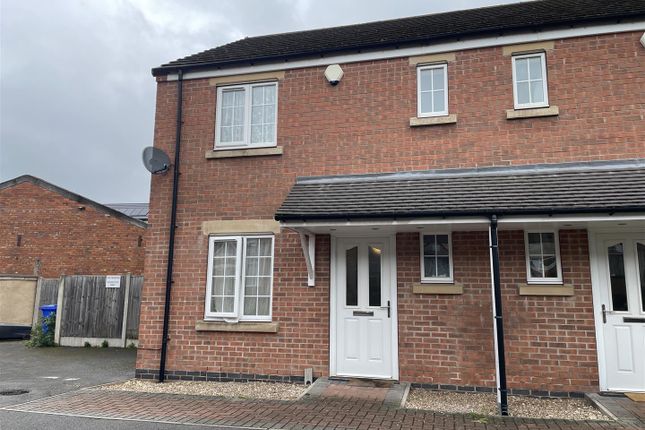 Property to rent in Littleworth, Mansfield