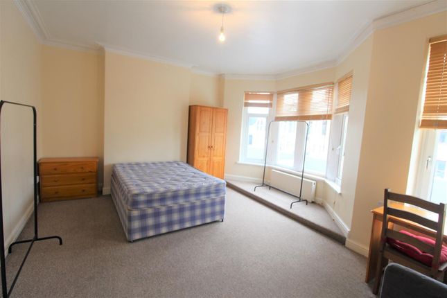 Thumbnail Flat to rent in Whitchurch Road, Heath, Cardiff