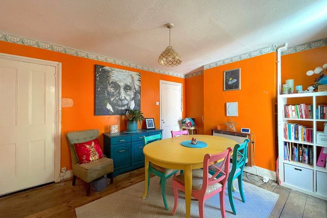58 St. Marys Road, Faversham photo 3