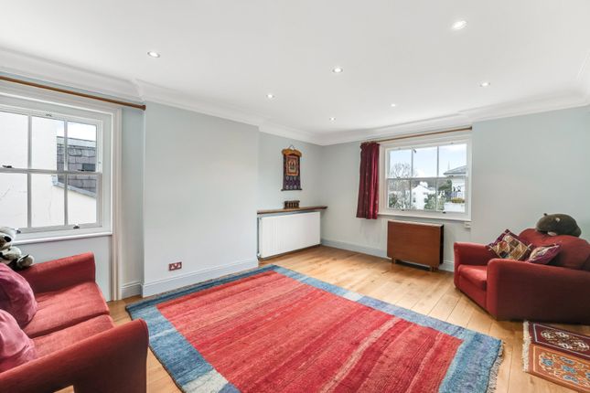 Flat 7, 20, Howley Place, London photo 2