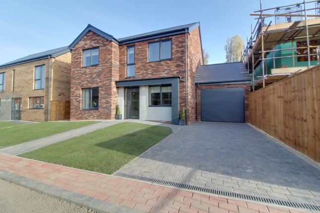 Thumbnail Detached house for sale in Open Fields, Westgate Road, Belton, Doncaster
