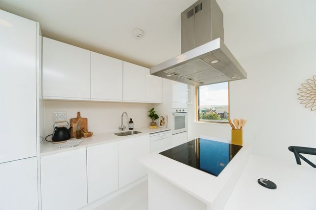 Flat for sale in North Lane, Newhaven