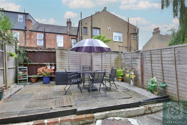 64, Abbotsford Avenue, London photo 4