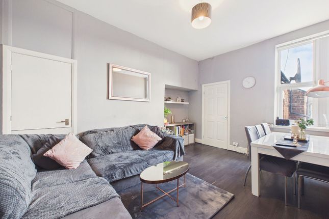 87 Hartington Street, Newcastle Upon Tyne photo 2