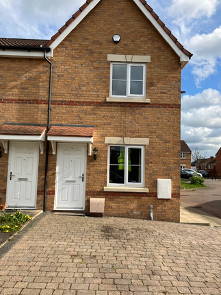 Thumbnail Detached house to rent in Northfield Avenue, Toll Bar, Doncaster