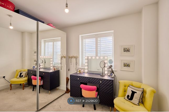 Dressing Room/ Single Bedroom