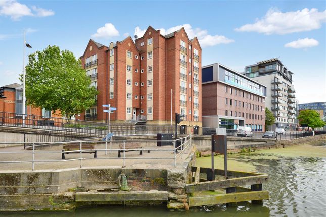 Thumbnail Flat to rent in Brayford Wharf East, Lincoln