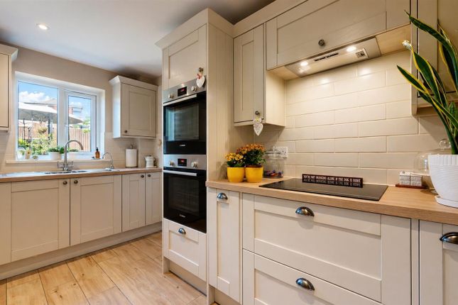53, Lundholme, Milton Keynes photo 5